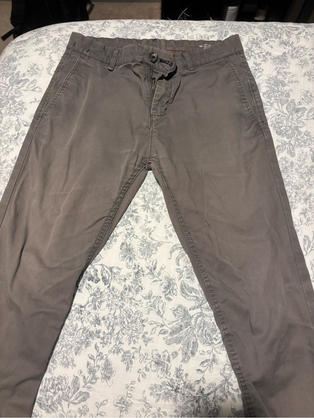 Zara Men's Taupe Gray Chinos